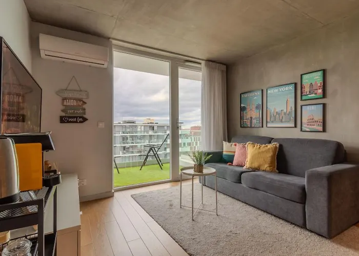 The Of With Peaceful View * Aveiro